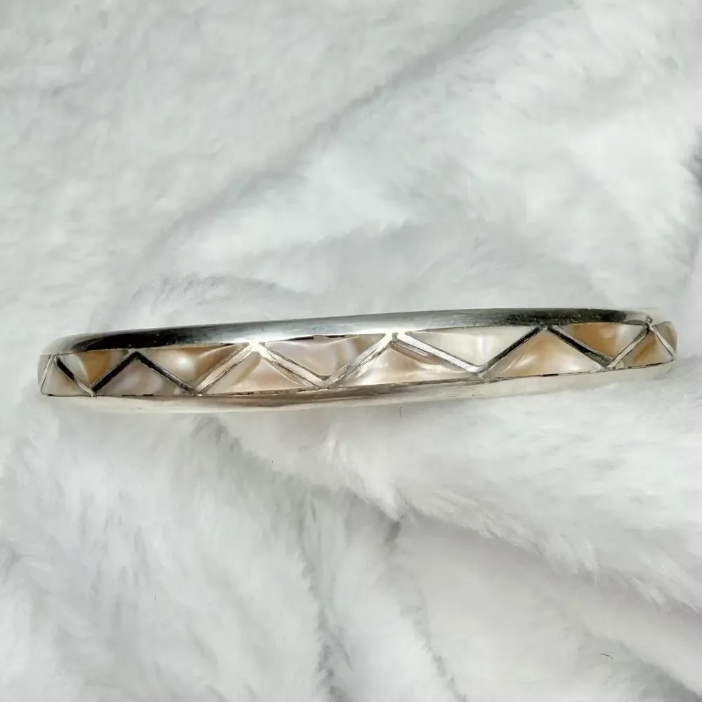 Sterling Silver Mother of Pearl Inlaid Cuff Bracelet Zig Zag Size 5-6